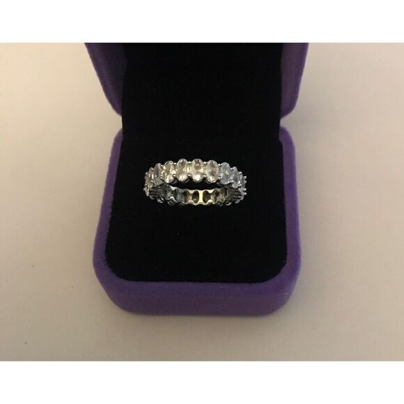 Gorgeous New 5.5 Ct Oval Cut Sim Diamond Eternity Band Ring Sz 8~925 Sterling - Picture 1 of 6